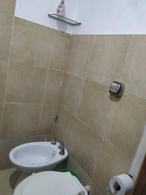 Monoambiente 2 Personas Con Bano Privado * Córdova